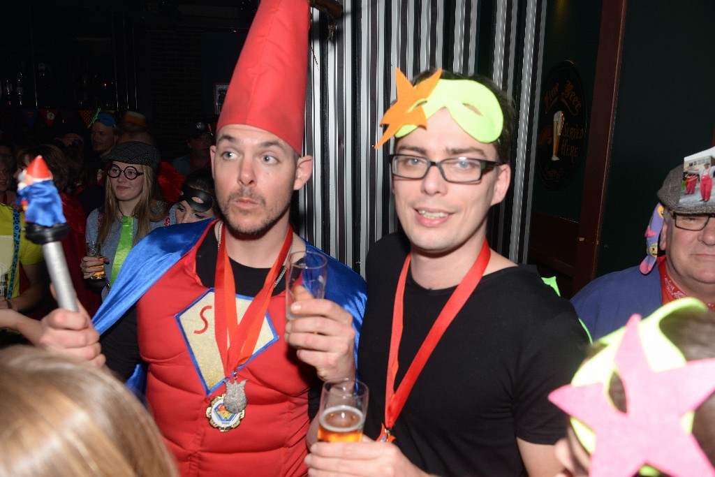 ../Images/Held op sokken feest 086.jpg